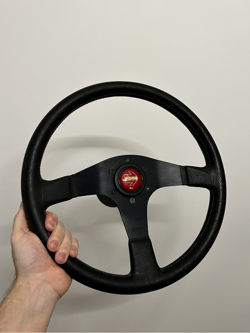 Momo Leather 350mm